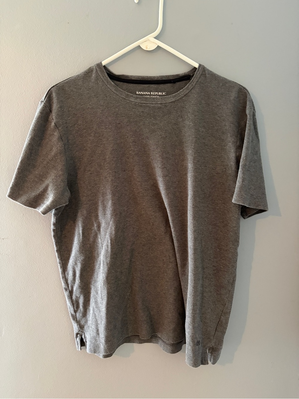 Banana Republic Men’s Charcoal Short-Sleeve Crewneck Tee